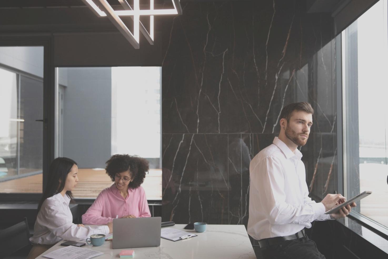 Financial analysis learning environment at poravinten